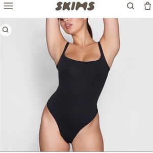 nwot skims fits everybody square neck bodysuit